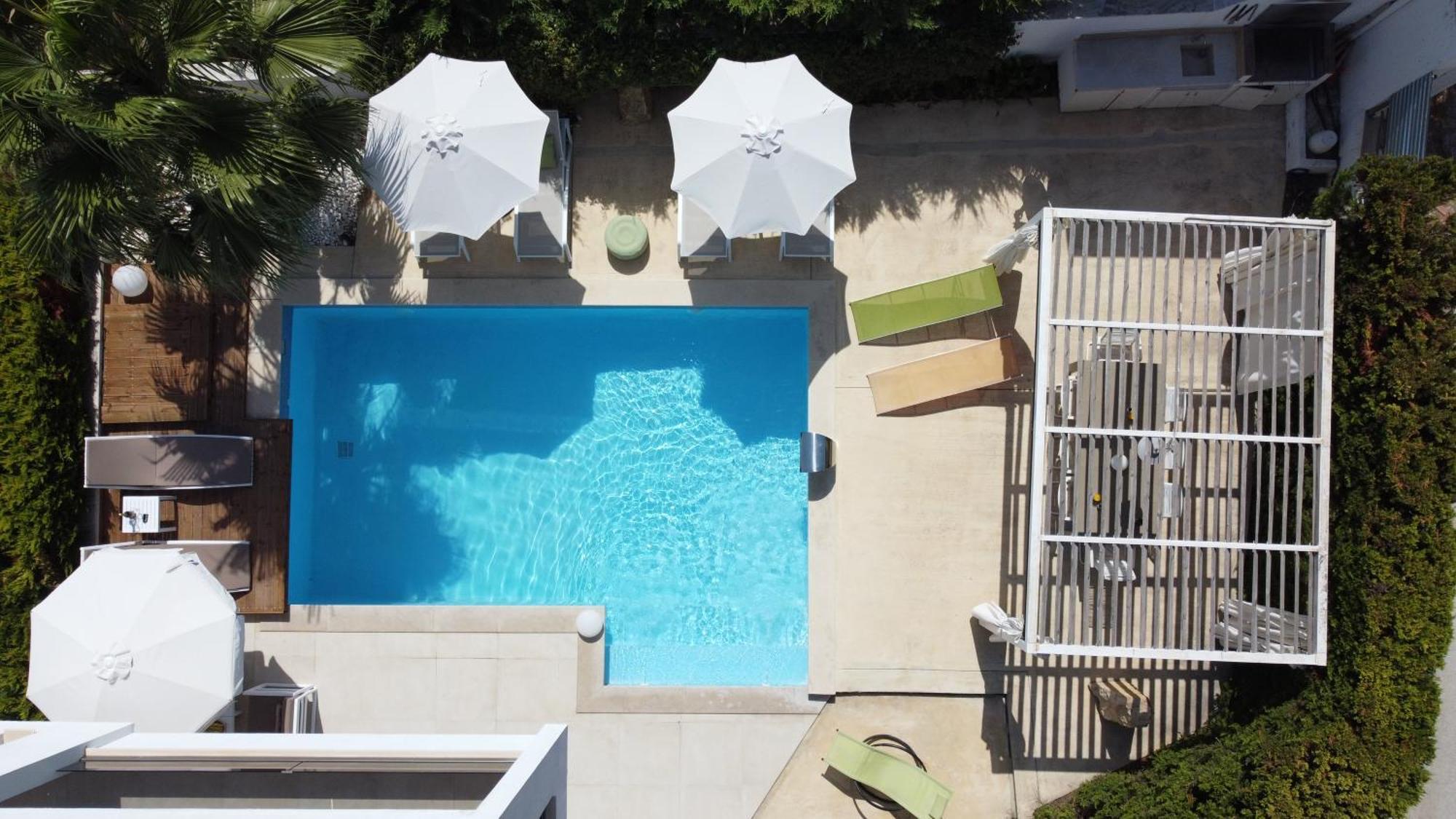 Villa Douglas - Private Pool, Bbq, 4Bdrms, View Pefkochori Eksteriør billede